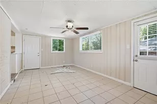 1923 Rosewood Rd, Decatur, GA 30032 - Photo 17