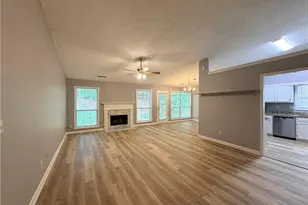 222 Clarion Rd, Lawrenceville, GA 30043 - Photo 9