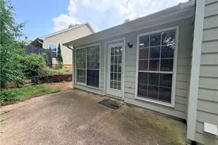 222 Clarion Rd, Lawrenceville, GA 30043 - Photo 25