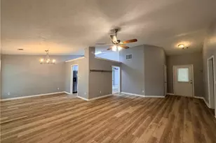 222 Clarion Rd, Lawrenceville, GA 30043 - Photo 11
