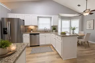 222 Clarion Rd, Lawrenceville, GA 30043 - Photo 5