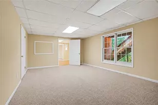 918 Edgewater Dr, Loganville, GA 30052 - Photo 45