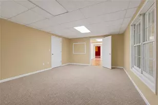 918 Edgewater Dr, Loganville, GA 30052 - Photo 43
