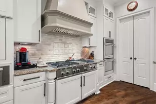2225 Watercrest Commons Cir, Marietta, GA 30062 - Photo 13