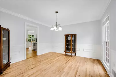 5197 Riverhill Road NE, Marietta, GA 30068 - Photo 5