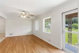 4045 Compton Cir, Powder Springs, GA 30127 - Photo 5
