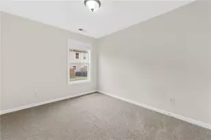 318 Knelston Oak Dr, Suwanee, GA 30024 - Photo 29