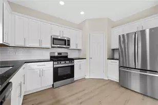 318 Knelston Oak Dr, Suwanee, GA 30024 - Photo 15