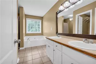 259 Beacon Dr, Maysville, GA 30588 - Photo 17