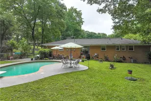 867 Sinyard Rd, Lithia Springs, GA 30122 - Photo 9