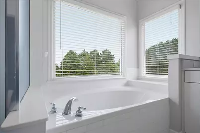 8450 Woodland View Drive, Gainesville, GA 30506 - Photo 19