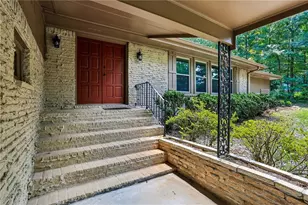 2032 Gunstock Dr, Tucker, GA 30087 - Photo 3