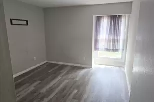 6073 Regent Manor, Stonecrest, GA 30058 - Photo 9