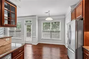 1005 Manchester Way, Roswell, GA 30075 - Photo 13