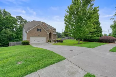 1010 Chelsey Way, Roswell, GA 30075 - Photo 3