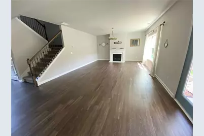 9095 Maple Run Trail, Gainesville, GA 30506 - Photo 7