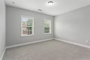114 Barkley Ln, Sandy Springs, GA 30328 - Photo 25