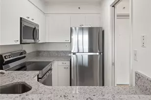 2870 Pharr Ct South NW, Atlanta, GA 30305 - Photo 17