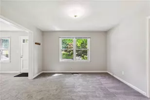 1682 Bridgeport Dr NE, Atlanta, GA 30329 - Photo 5