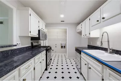 1302 Gettysburg Place, Atlanta, GA 30350 - Photo 7