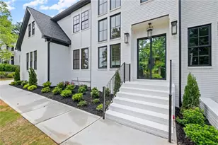 1081 Hershey Dr, Marietta, GA 30062 - Photo 5
