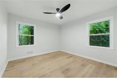 648 Bralorne Drive, Stone Mountain, GA 30087 - Photo 13