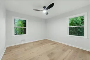 648 Bralorne Dr, Stone Mountain, GA 30087 - Photo 13