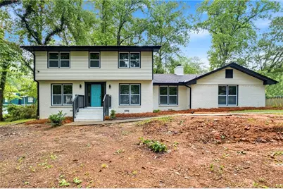 648 Bralorne Drive, Stone Mountain, GA 30087 - Photo 1
