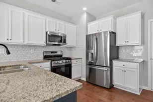 3277 Castleberry Village Dr, Cumming, GA 30040 - Photo 13