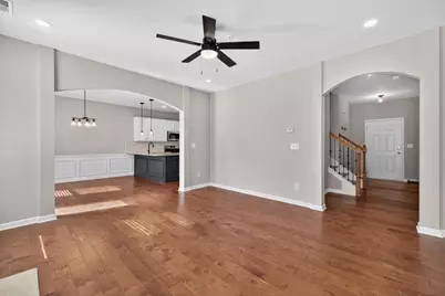 3277 Castleberry Village Dr, Cumming, GA 30040 - Photo 7