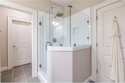 2102 Elvan Circle NE, Atlanta, GA 30317 - Photo 35