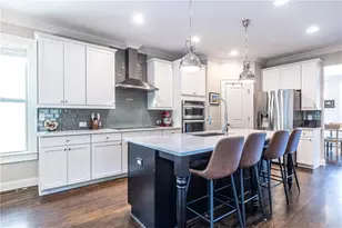 2102 Elvan Circle NE, Atlanta, GA 30317 - Photo 7
