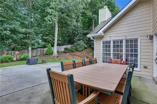 400 Chandler Ct, Sugar Hill, GA 30518 - Photo 33