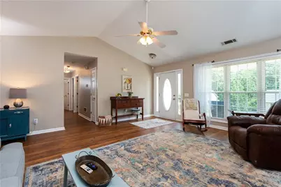 281 Natchez Circle, Winder, GA 30680 - Photo 7