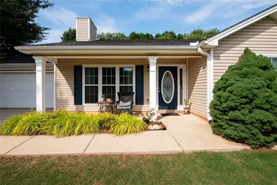 281 Natchez Circle, Winder, GA 30680 - Photo 3