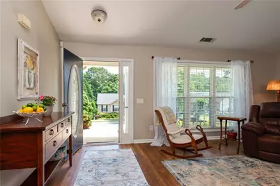 281 Natchez Circle, Winder, GA 30680 - Photo 5
