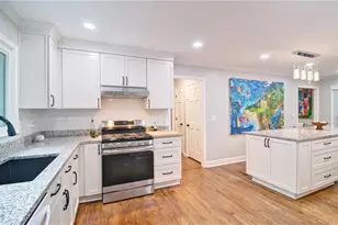 220 Indian Hills Ct, Marietta, GA 30068 - Photo 3