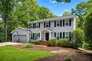 220 Indian Hills Ct, Marietta, GA 30068 - Photo 1
