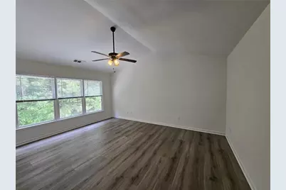 10845 Glenbarr Drive, Duluth, GA 30097 - Photo 7