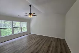 10845 Glenbarr Dr, Duluth, GA 30097 - Photo 7