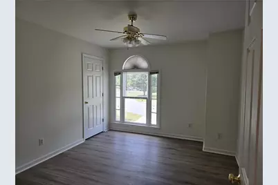 10845 Glenbarr Drive, Duluth, GA 30097 - Photo 13