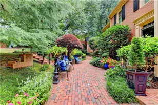 125 Weatherburne Dr, Roswell, GA 30076 - Photo 47