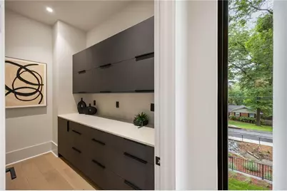 2822 Shady Valley Drive NE, Atlanta, GA 30324 - Photo 23