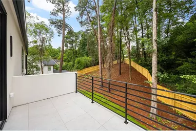2822 Shady Valley Drive NE, Atlanta, GA 30324 - Photo 49