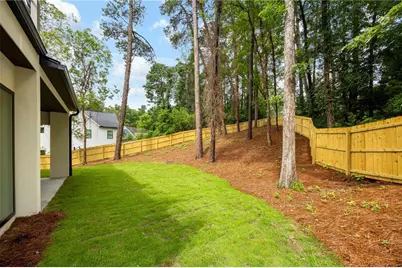 2822 Shady Valley Drive NE, Atlanta, GA 30324 - Photo 67