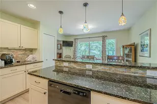 3671 Cold Spring Ln, Atlanta, GA 30341 - Photo 9