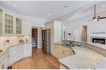 6560 Pond View Court, Clermont, GA 30527 - Photo 15