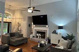 6560 Pond View Ct, Clermont, GA 30527 - Photo 5