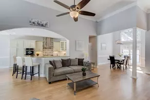 6560 Pond View Ct, Clermont, GA 30527 - Photo 11