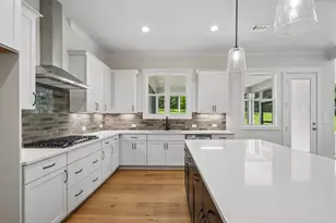 4615 Greyson Manor Dr, Cumming, GA 30041 - Photo 11